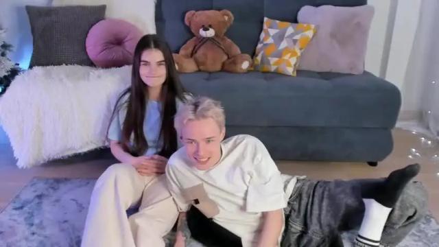 Image 3 of dedanenado Stream on Chaturbate on 18 months ago
