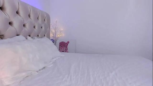 Image 4 of dee_nise Stream on Chaturbate on 1 month ago