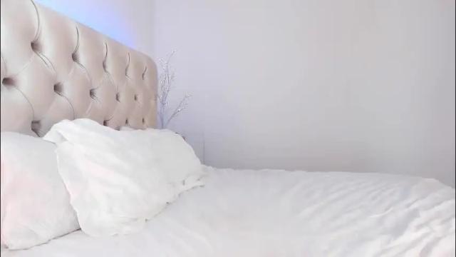 Image 10 of dee_nise Stream on Chaturbate on 7 days ago