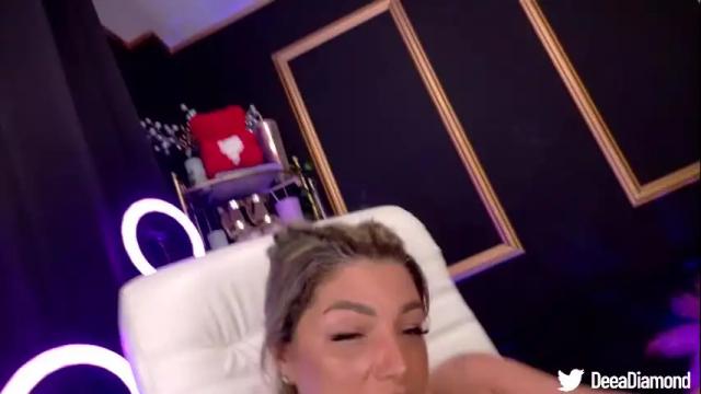 Image 6 of deeadiamond Stream on Chaturbate on 1 month ago