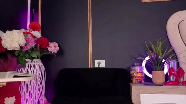 Image 10 of deeadiamond Stream on Chaturbate on 1 day ago