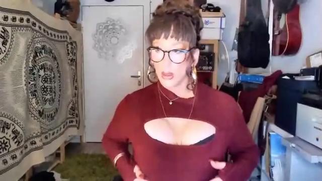 Image 11 of deeliah Stream on Chaturbate on 22 months ago