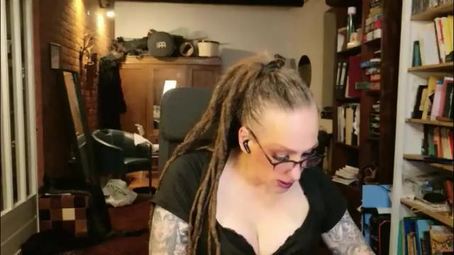 Image 8 of deeliah Stream on Chaturbate on 27 days ago