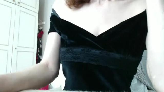 Image 12 of deessedivine Stream on Chaturbate on 5 days ago