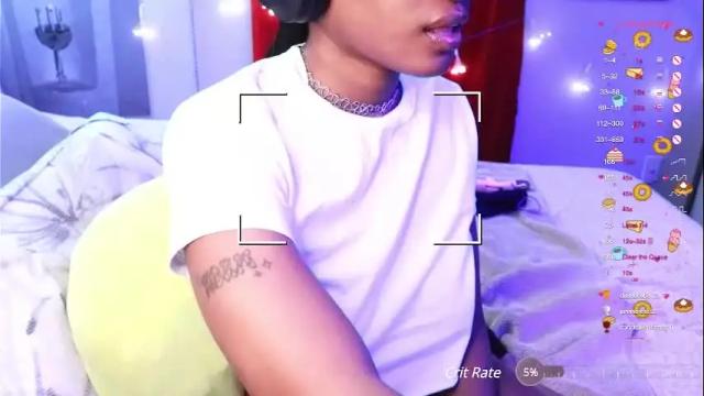 Image 11 of default_olive Stream on Chaturbate on 24 days ago