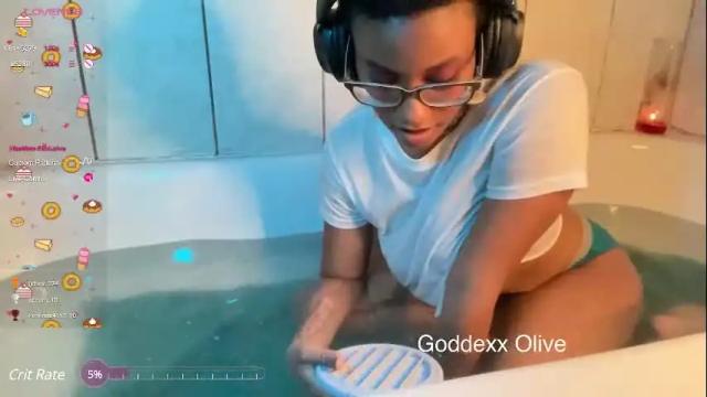 Image 8 of default_olive Stream on Chaturbate on 4 months ago