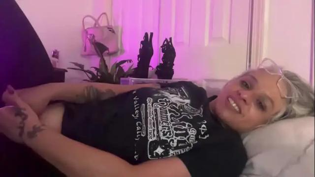 Image 2 of degeneratesaint Stream on Chaturbate on 6 days ago
