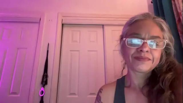 Image 2 of degeneratesaint Stream on Chaturbate on 1 month ago