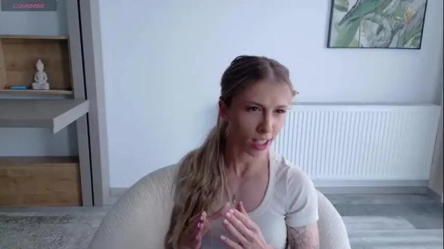 Image 2 of deidi_sweet Stream on Chaturbate on 29 days ago