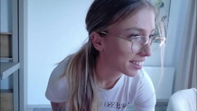 Image 10 of deidi_sweet Stream on Chaturbate on 3 days ago