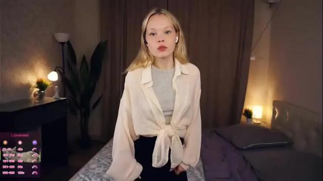 Image 4 of deliaderrick Stream on Chaturbate on 7 days ago