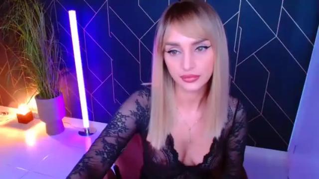 Image 3 of deliciaalove Stream on Chaturbate on 18 months ago