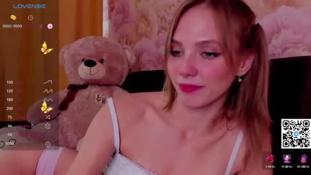 Image 3 of delicious_couple_ Stream on Chaturbate on 13 months ago