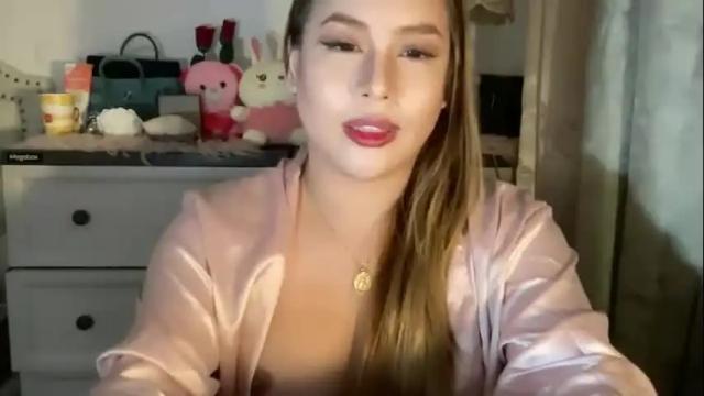 Image 12 of delicious_iya69 Stream on Chaturbate on 2 months ago