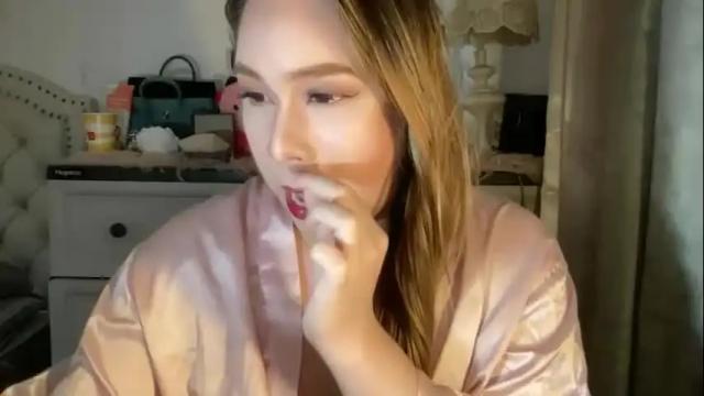 Image 3 of delicious_iya69 Stream on Chaturbate on 2 months ago