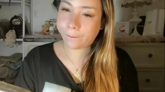 Image 4 of delicious_iya69 Stream on Chaturbate on 15 days ago