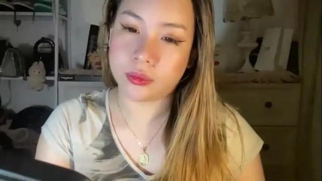 Image 2 of delicious_iya69 Stream on Chaturbate on 9 days ago