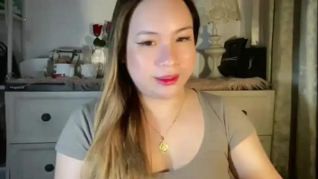 Image 2 of delicious_iya69 Stream on Chaturbate on 5 days ago