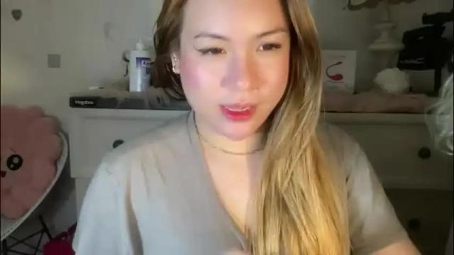 Image 11 of delicious_iya69 Stream on Chaturbate on 2 months ago
