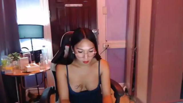Image 10 of delicious_violaxx Stream on Chaturbate on 14 months ago