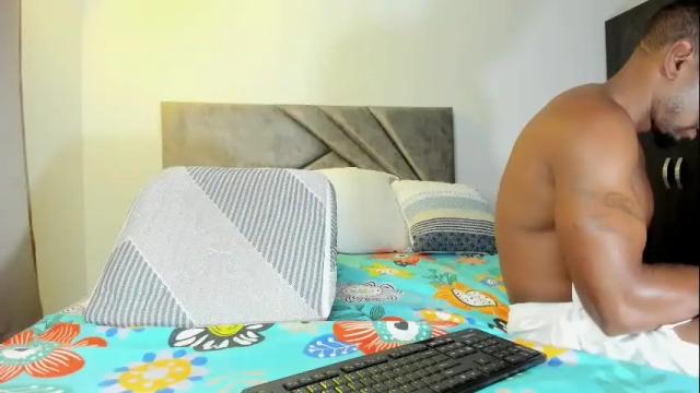 Image 2 of deliciouscocoa Stream on Chaturbate on 8 days ago