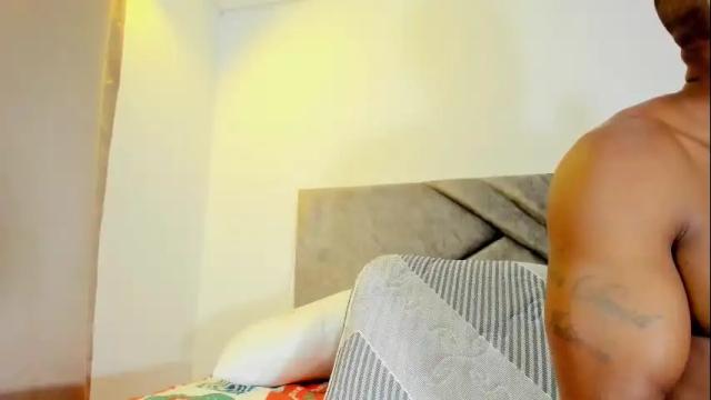 Image 2 of deliciouscocoa Stream on Chaturbate on 18 days ago