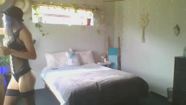 Image 8 of deliciousmonster30 Stream on Chaturbate on 15 months ago