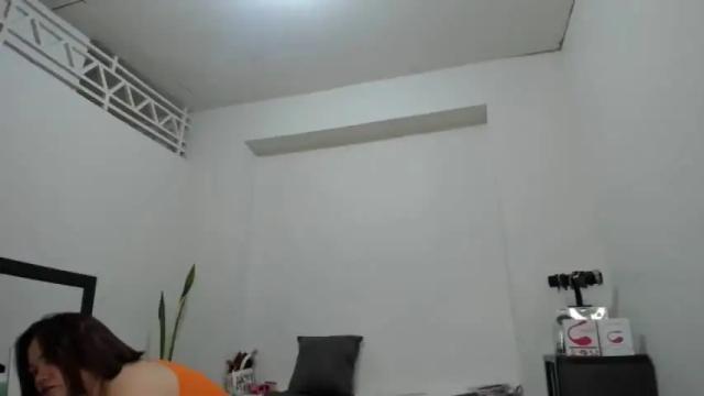 Image 4 of delightfulcurvy Stream on Chaturbate on 15 months ago