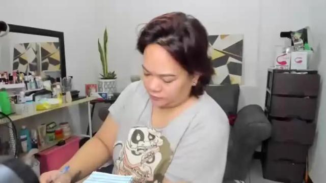Image 2 of delightfulcurvy Stream on Chaturbate on 14 months ago