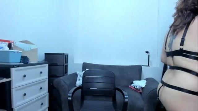 Image 4 of delightfulcurvy Stream on Chaturbate on 1 month ago