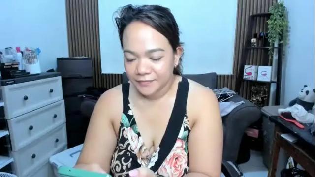 Image 2 of delightfulcurvy Stream on Chaturbate on 12 days ago