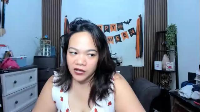 Image 2 of delightfulcurvy Stream on Chaturbate on 1 day ago