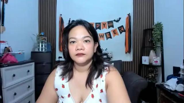 Image 4 of delightfulcurvy Stream on Chaturbate on 1 day ago