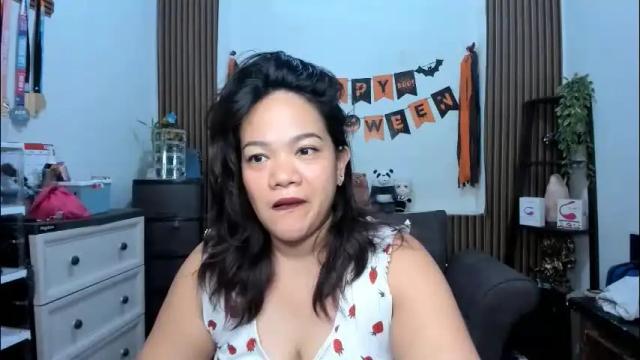 Image 6 of delightfulcurvy Stream on Chaturbate on 1 day ago