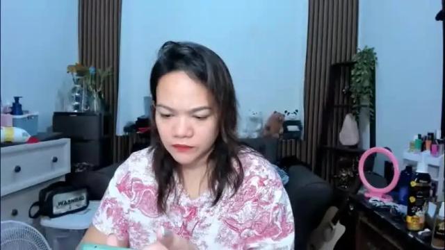 Image 3 of delightfulcurvy Stream on Chaturbate on 2 months ago