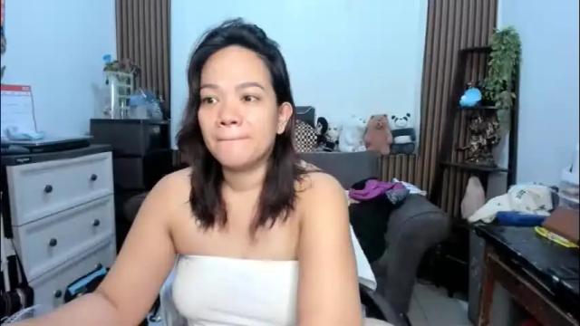 Image 3 of delightfulcurvy Stream on Chaturbate on 1 month ago