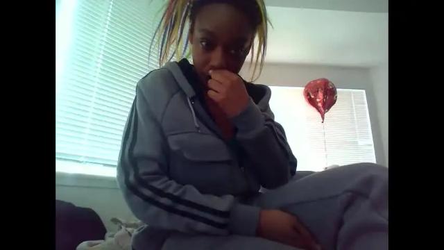 Image 2 of delightfuldark Stream on Chaturbate on 23 days ago