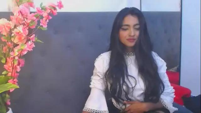 Image 4 of delilah_blazee Stream on Chaturbate on 1 month ago