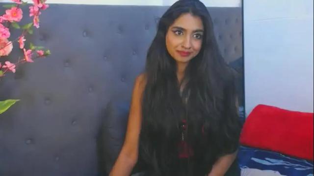 Image 4 of delilah_blazee Stream on Chaturbate on 26 days ago