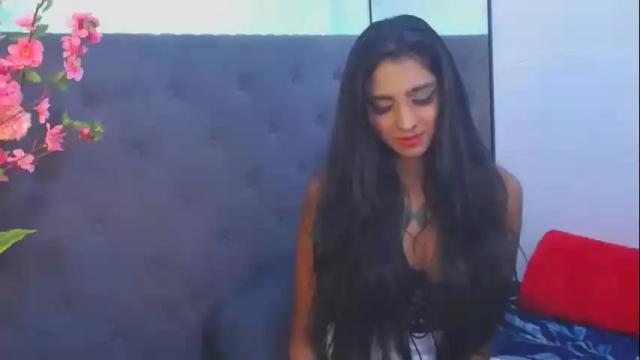 Image 3 of delilah_blazee Stream on Chaturbate on 22 days ago