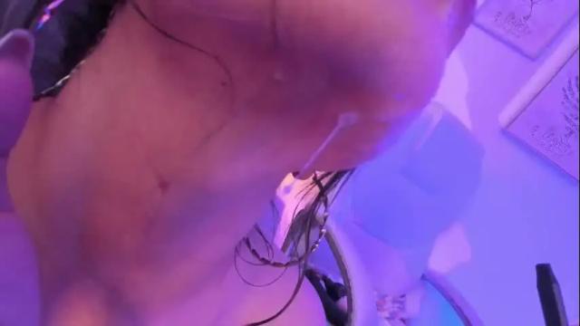 Image 2 of delilah_fix Stream on Chaturbate on 1 month ago