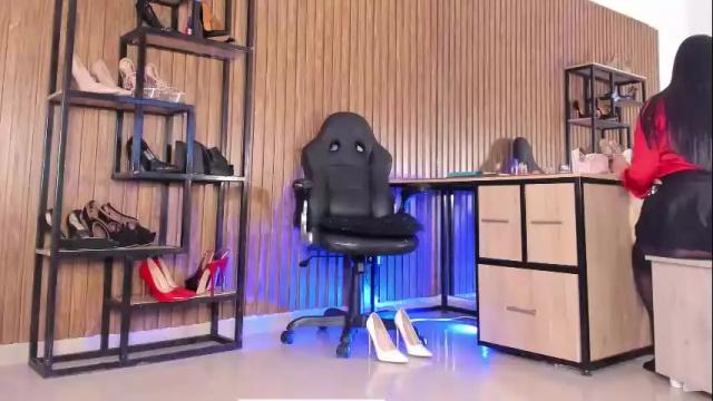 Image 7 of delilah_smith_1 Stream on Chaturbate on 1 month ago