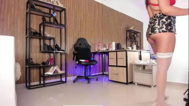 Image 2 of delilah_smith_1 Stream on Chaturbate on 7 months ago