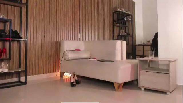 Image 8 of delilah_smith_1 Stream on Chaturbate on 7 months ago