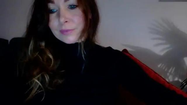 Image 2 of delilah_sweet Stream on Chaturbate on 23 months ago