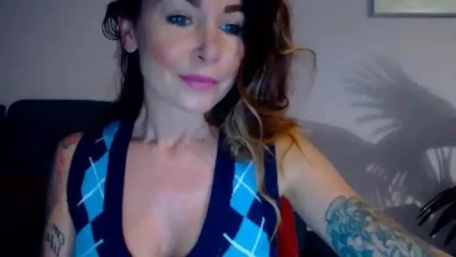 Image 3 of delilah_sweet Stream on Chaturbate on 23 months ago
