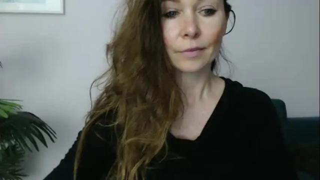 Image 12 of delilah_sweet Stream on Chaturbate on 5 months ago