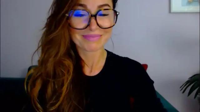 Image 10 of delilah_sweet Stream on Chaturbate on 2 months ago