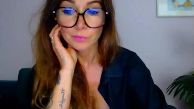 Image 7 of delilah_sweet Stream on Chaturbate on 2 months ago