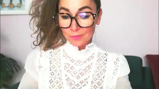 Image 11 of delilah_sweet Stream on Chaturbate on 1 month ago